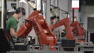 Industrijski roboti omogućuju pričvršćivačima i drugim poduzećima da smanje t...